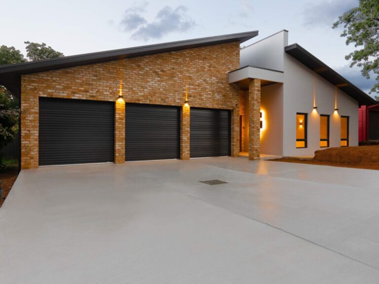 Concrete Driveways vs. Gravel: Which Is Better for Your Conroe Home?